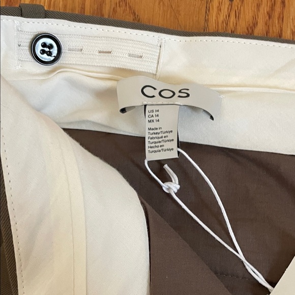 COS Women’s Khaki Suit - Picture 8 of 8